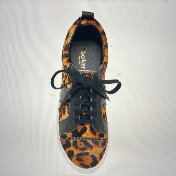 Unworn leopard print sneakers - Picture 3 of 3